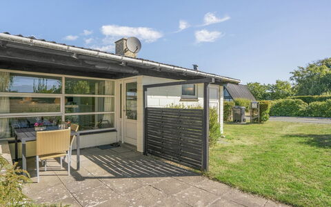 Evald - 200M from the Sea: Blue, Shrub, Cottage, Groundcover, Garden, Estate, Shade, Landscaping, Farmhouse, Eco Hotel