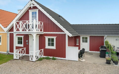 Eike - 250M from the Sea: Plant Community, Sunlight, Herbaceous Plant, Garden, Plantation, Agriculture, Farm