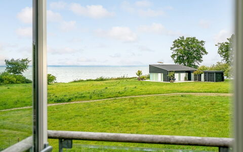 Anny - 100M from the Sea: Grass, House, Roof, Home, Cottage, Shrub, Land Lot, Rural Area, Farmhouse, Groundcover
