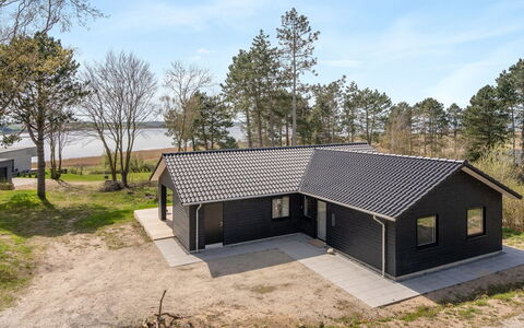 Haley - 150M from the Sea: Wood, Roof, Architecture, Home, House, Cottage, Siding, Hardwood, Slope, Estate