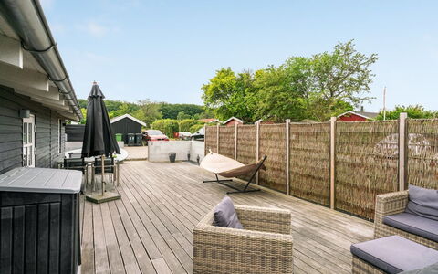Gunlef - 50M from the Sea: Wood, Wood Flooring, Deck, Home, Outdoor Furniture, Hardwood, Plank, Porch, Door, Wood Stain