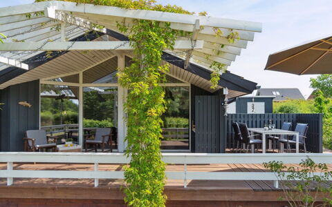 Kulben - 450M from the Sea: Roof, Groundcover, Shade, Garden, Outdoor Structure, Landscaping, Yard, Design, Eco Hotel, Siding