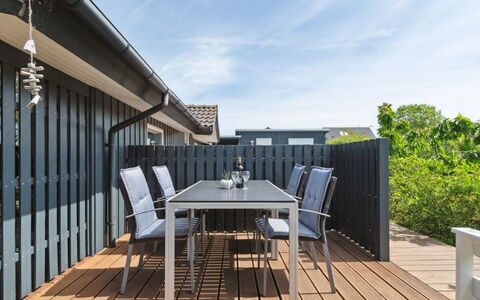 Kulben - 450M from the Sea: Blue, Shrub, Cottage, Groundcover, Garden, Estate, Shade, Landscaping, Farmhouse, Eco Hotel