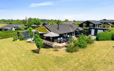 Kulben - 450M from the Sea