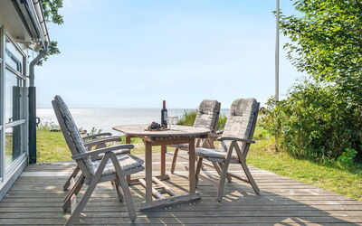 Selja - 15M from the Sea
