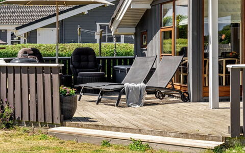 Ela - 500M from the Sea: Roof, House, Home, Cottage, Siding, Estate, Driveway, Garden Buildings, Yard, Shed