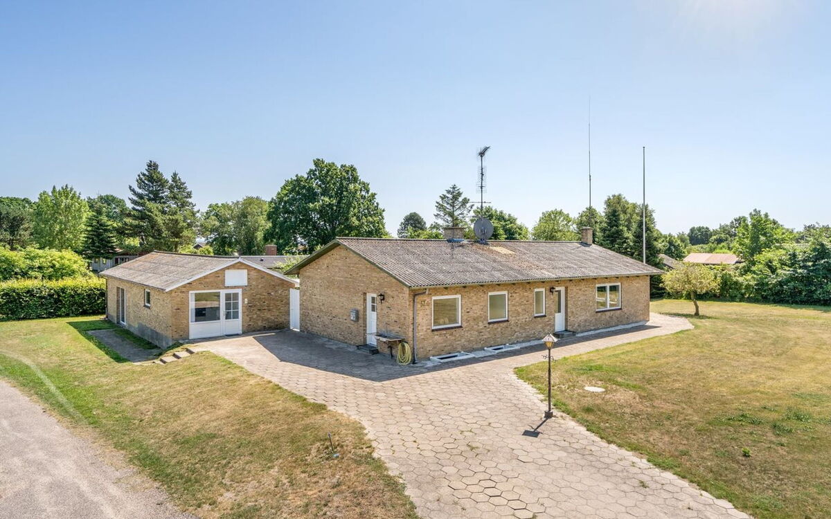 Ilda - 250M from the Sea