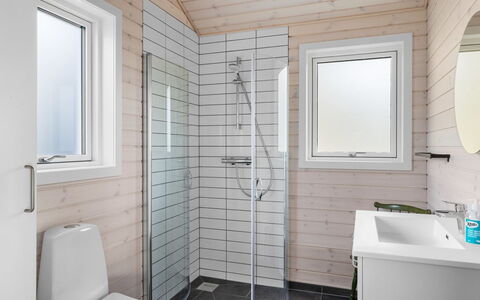 Mato - 100M from the Sea: Wood, Flooring, Plumbing Fixture, Floor, Bathroom, Interior Design, Plumbing, Toilet, Home, Sink