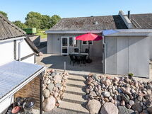 Haralde - 2.5Km from the Sea
