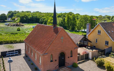 Frothi - 550M from the Sea: House, Home, Roof, Residential Area, Cottage, Estate, Farmhouse, Lawn, Landscaping, Siding