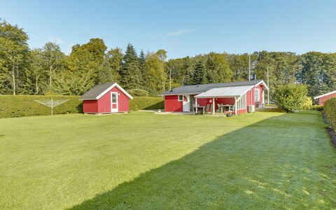 Florencia - 200M from the Sea: Roof, House, Land Lot, Home, Cottage, Estate, Garden Buildings, Shade, Log Cabin, Landscaping
