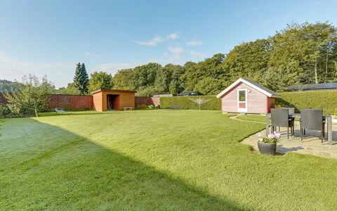 Florencia - 200M from the Sea: Roof, House, Land Lot, Home, Cottage, Estate, Garden Buildings, Shade, Log Cabin, Landscaping