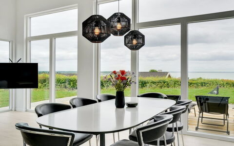 Constantin - 500M from the Sea: Plant Community, Sunlight, Herbaceous Plant, Garden, Plantation, Agriculture, Farm