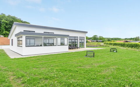Constantin - 500M from the Sea: Plant Community, Sunlight, Herbaceous Plant, Garden, Plantation, Agriculture, Farm