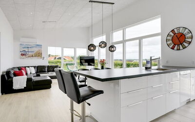 Constantin - 500M from the Sea