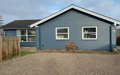 Greth - 500M from the Sea: House, Cottage, Roof, Garden Buildings, Shade, Shed, Backyard, Outdoor Furniture, Yard, Lawn