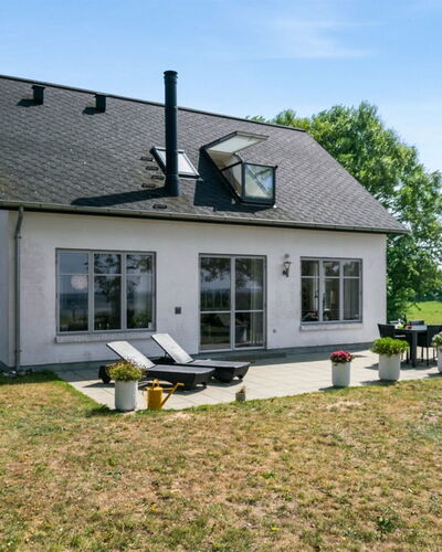 Jeppe - 50M to the Fjord