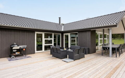 Rathulf - 500M from the Sea: Plant Community, Sunlight, Herbaceous Plant, Garden, Plantation, Agriculture, Farm