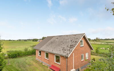 Ewelina - 15Km from the Sea