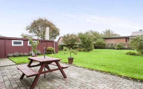 Harrieth - 16Km from the Sea: Home, Roof, House, Cottage, Estate, Door, Porch, Siding, Farmhouse, Shade