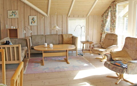 Ascan - 50M from the Sea: Furniture, Flooring, Wood, Interior Design, Floor, Ceiling, Living Room, Room, Couch, Lighting