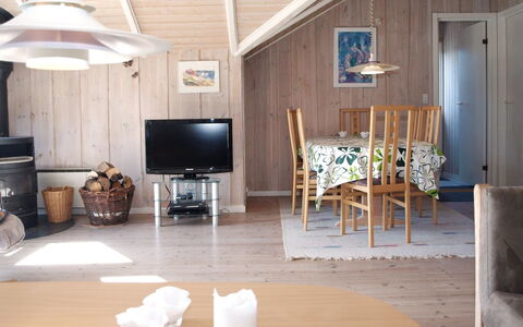Ascan - 50M from the Sea: 
