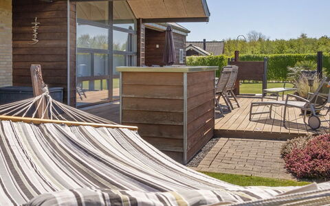 Hans - 700M from the Sea: Roof, House, Home, Cottage, Siding, Estate, Driveway, Garden Buildings, Yard, Shed