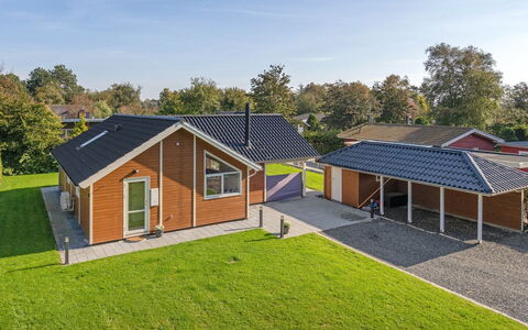Hellena - 90M from the Sea: Architecture, Roof, Home, Composite Material, Daylighting, Siding, Driveway