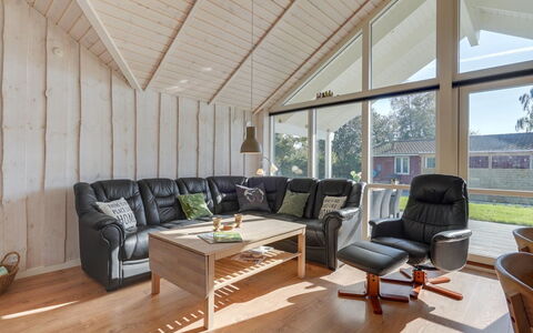 Hellena - 90M from the Sea: Architecture, Roof, Home, Composite Material, Daylighting, Siding, Driveway
