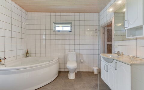 Liam - 800M to the Fjord: Flooring, Plumbing Fixture, Bathroom, Floor, Interior Design, Ceiling, Plumbing, Tap, Room, Bathroom Sink