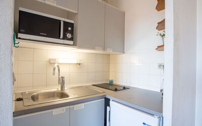 Accommodation:&nbsp;Saint James 200.9