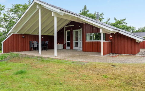 Danna - 850M to the Fjord: Plant Community, Sunlight, Herbaceous Plant, Garden, Plantation, Agriculture, Farm