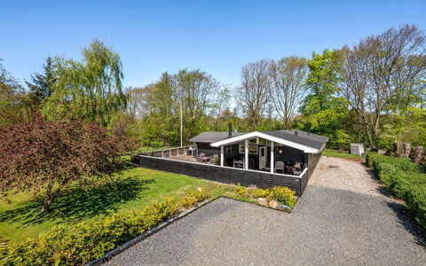 Emmanuela - 700M to the Fjord: Grass, Grassland, Landscape, Ecoregion, Plain, Plant Community, Land Lot, Outdoor Furniture, Prairie, Shrubland