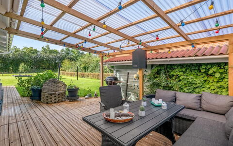 Fritzie - 600M to the Fjord: Wood, Flowerpot, Outdoor Furniture, Shade, Deck, Outdoor Structure, Wood Stain, Garden, Eco Hotel, Patio