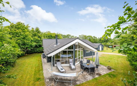 Valentin - 400M to the Fjord: Apartment, Shade, Balcony, Chair, Fence, Outdoor Furniture, Aluminium, Artificial Turf