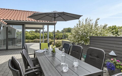 Donka - 300M to the Fjord: Roof, House, Land Lot, Home, Cottage, Estate, Garden Buildings, Shade, Log Cabin, Landscaping