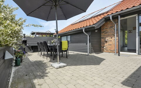 Donka - 300M to the Fjord: Roof, House, Land Lot, Home, Cottage, Estate, Garden Buildings, Shade, Log Cabin, Landscaping