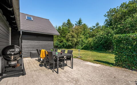 Yvonna - 350M to the Fjord: Grass, Roof, Home, Cottage, Siding, Groundcover, Garden, Garden Buildings, Lawn, Shade