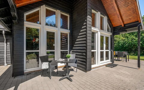 Yvonna - 350M to the Fjord: Wood, Siding, Cottage, Hardwood, Plank, Porch, Estate, Design, Wood Stain