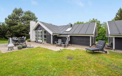 Matthis - 500M to the Fjord: House, Roof, Home, Cottage, Shed, Garden Buildings, Siding, Yard, Log Cabin, Hut