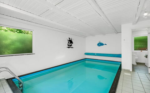 Aarni - 250M to the Fjord: Swimming Pool, Ceiling, Resort, Design, Hotel, Daylighting, Leisure Centre, Eco Hotel, Villa