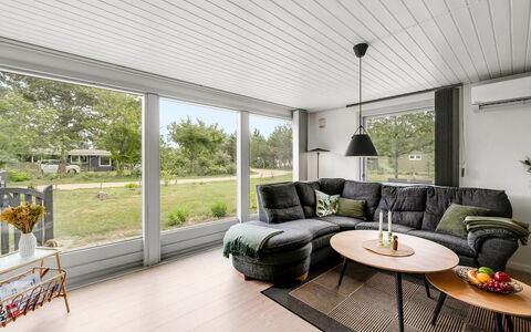 Embla - 500M to the Fjord: Plant Community, Sunlight, Herbaceous Plant, Garden, Plantation, Agriculture, Farm