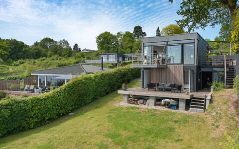 Herewardus - 10M to the Fjord: Plant Community, Sunlight, Herbaceous Plant, Garden, Plantation, Agriculture, Farm