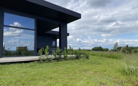 Anelle - 500M from the Sea: Wood, Sea, Cloud, Coastal And Oceanic Landforms, Deck, Ocean, Plank, Boardwalk, Coast, Hardwood