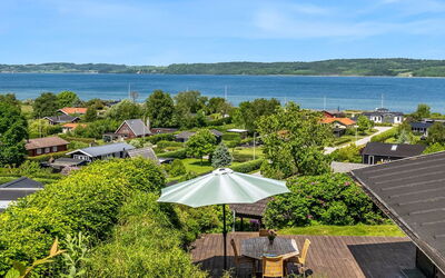 Stjerne - 300M from the Sea
