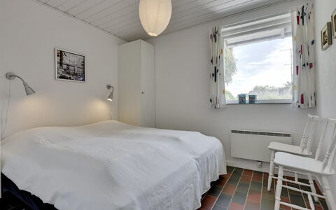 Hilmer - from the Sea: Wall, Interior Design, Ceiling, Bedroom, Flooring, Floor, Bed, Furniture, Light Fixture, Room