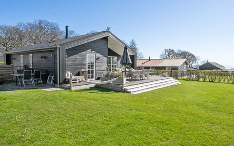 Ovine - 300M from the Sea: House, Home, Roof, Cottage, Land Lot, Estate, Farmhouse, Village, Farm