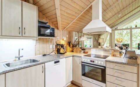 Ellica - 50Km from the Sea: Kitchen, Wood, Ceiling, Countertop, Interior Design, Kitchen Appliance, Major Appliance, Light Fixture, Home, Cabinetry