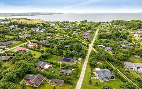 Nilias - 400M to the Fjord: Plant Community, Sunlight, Herbaceous Plant, Garden, Plantation, Agriculture, Farm