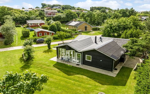 Nilias - 400M to the Fjord: Plant Community, Sunlight, Herbaceous Plant, Garden, Plantation, Agriculture, Farm